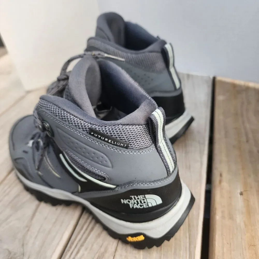 The North Face Womens Gray Hedgehog Fastpack II Mid Waterproof Hiking Shoes Sz10